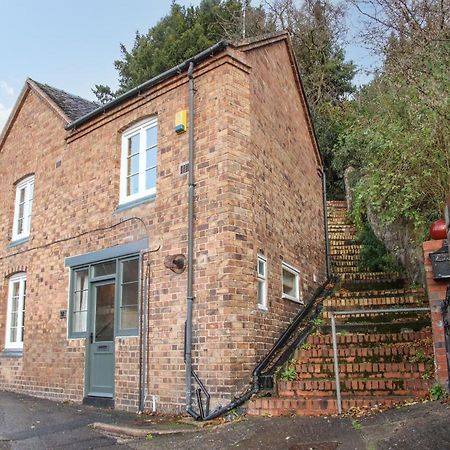 32 Church Hill Telford Exterior photo